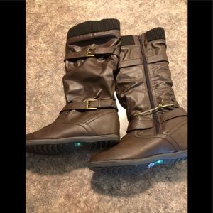 Cougar Waterproof Boots